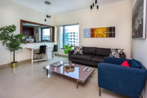 HiGuests - Modern Apt in Dubai Marina With Pool and Gym